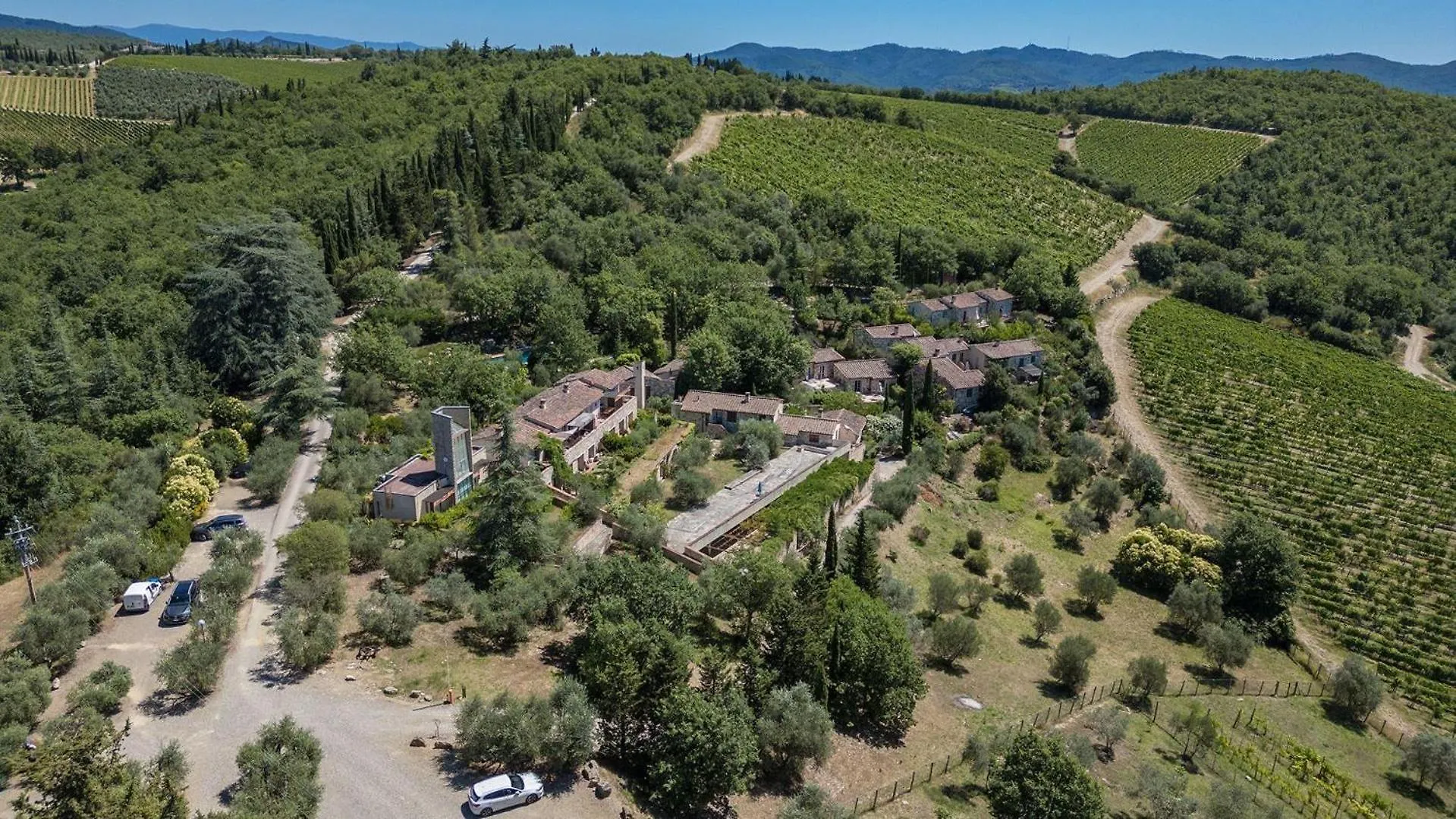 Pastore Gaiole in Chianti 0*,  Italy